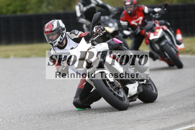 /19 26.05.2025 FREERIDE Training ADR/Gruppe B/team